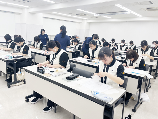 リボンを付ける基礎練習☆